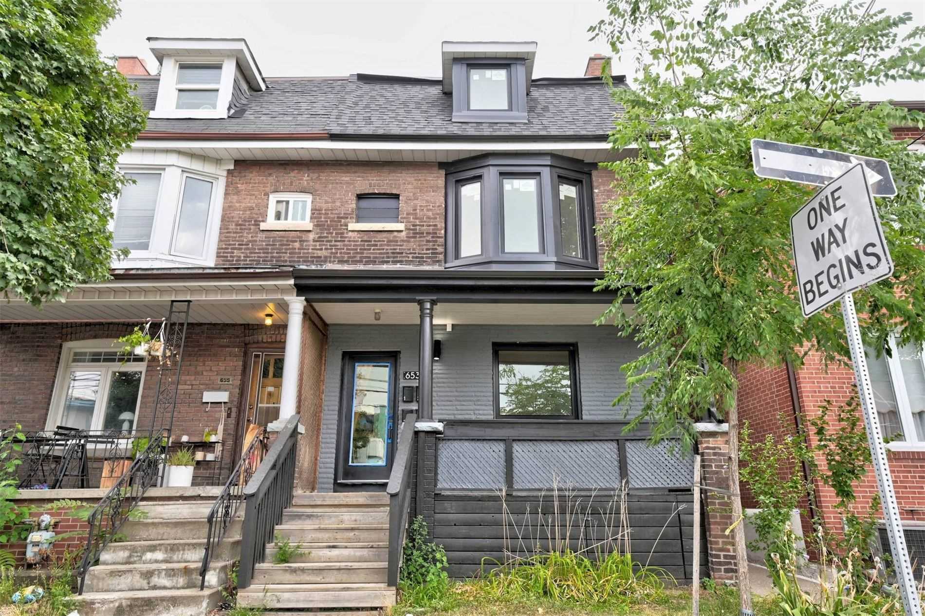 4 653 Manning Ave, Toronto, ON SemiDetached Sold price HouseSigma