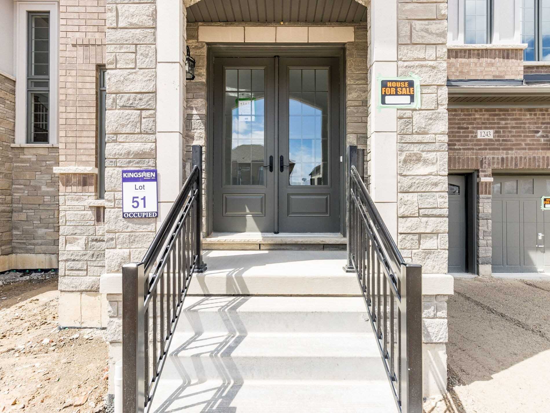 1243 Upper Thames Dr, Woodstock, ON Detached For Sale HouseSigma