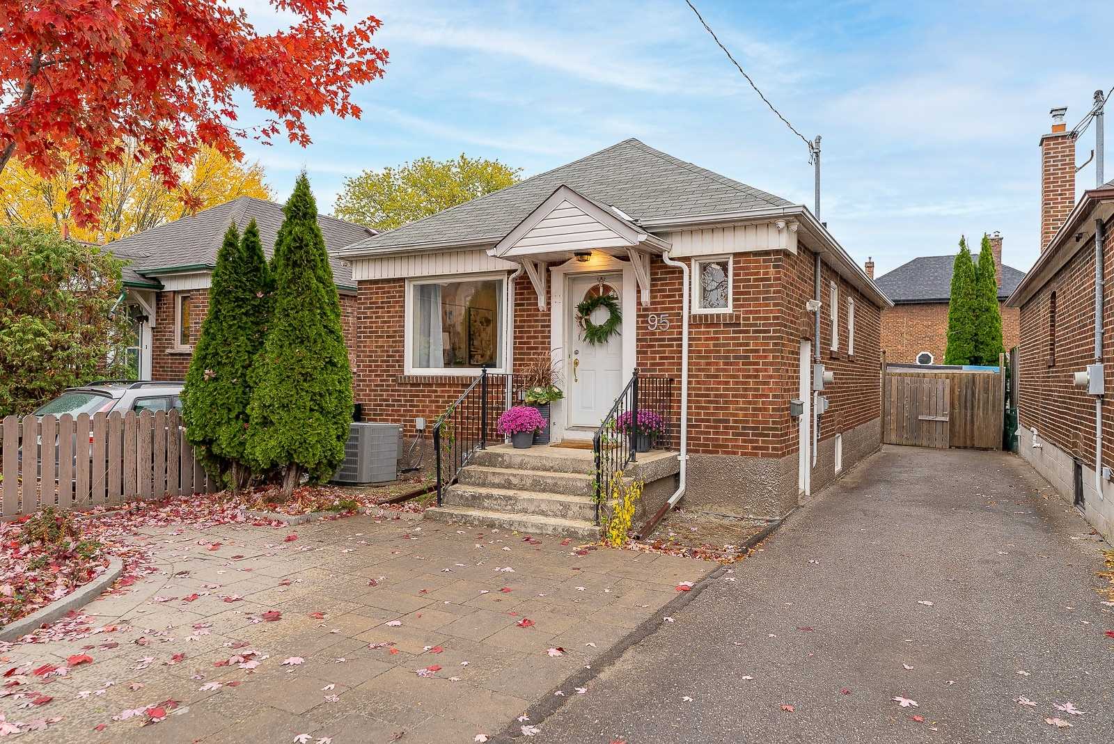 95 Royal York Rd, Etobicoke, ON Detached Sold price HouseSigma