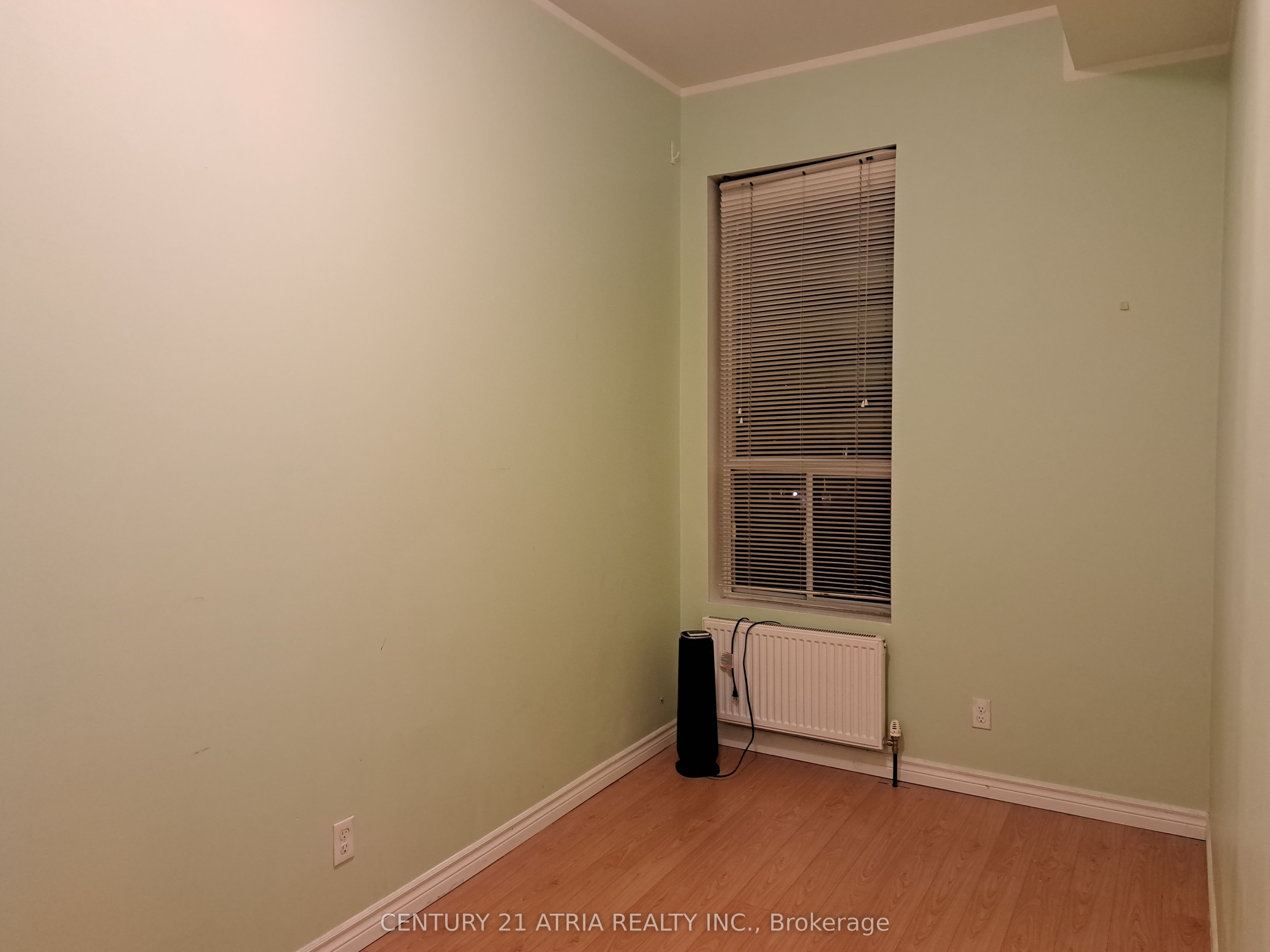 Unit 302 - 366 College Street, Toronto 4