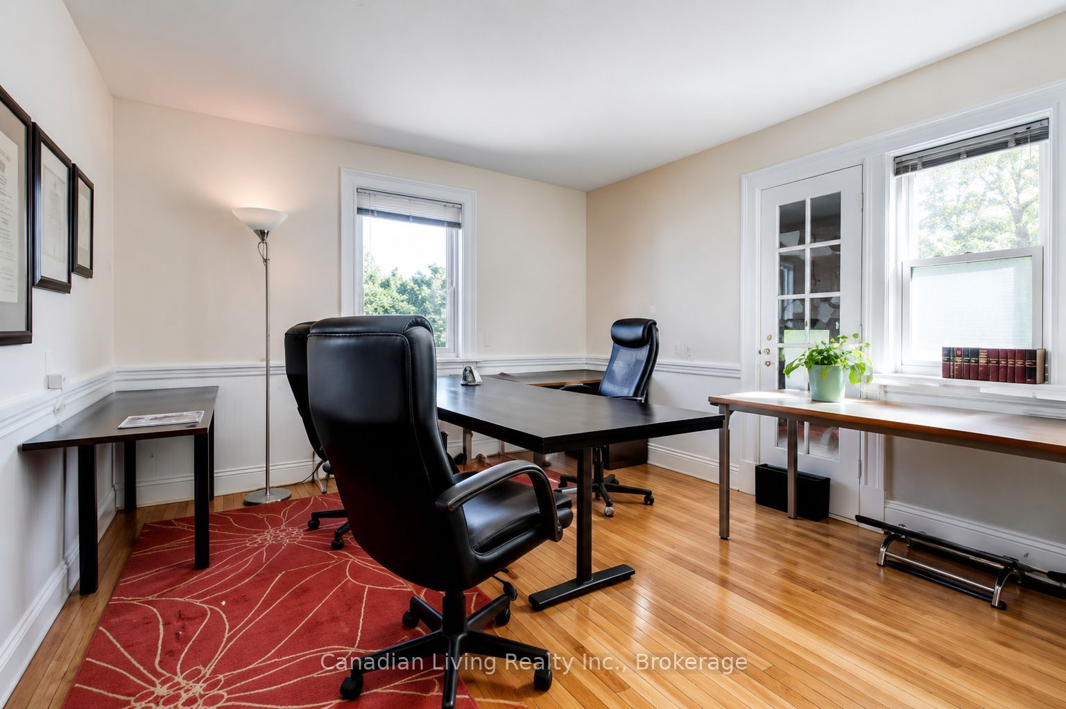Unit Main - 143 Steeles Avenue E, North York 5