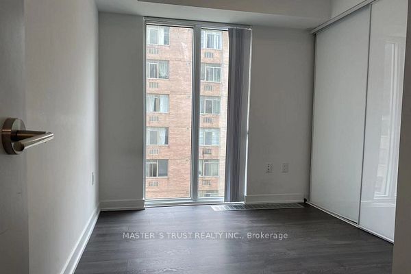Unit 412 - 50 Mccaul Street, Toronto 3