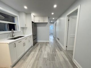 Unit 2 - 198 Markham Street, Toronto 3