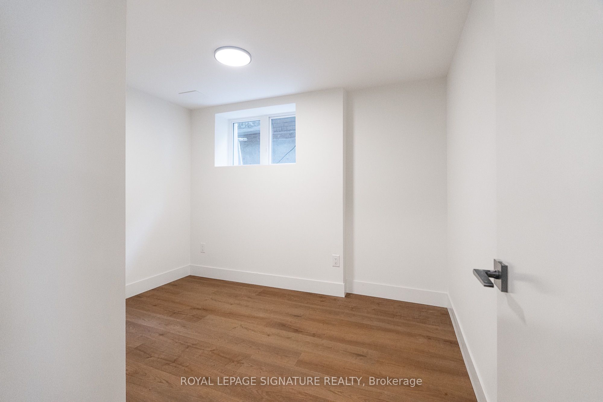 Unit 2 - 7 Earnscliffe Road, Toronto 3
