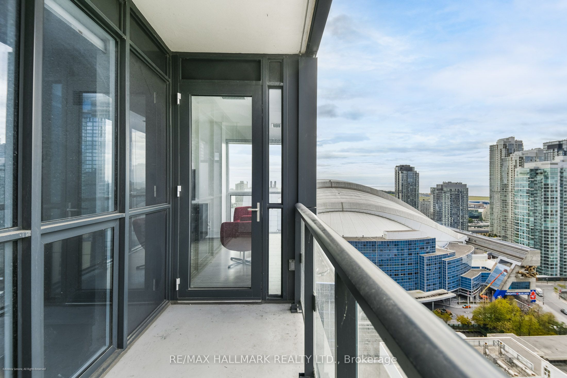 Unit 2712 - 300 Front Street W, Toronto 4
