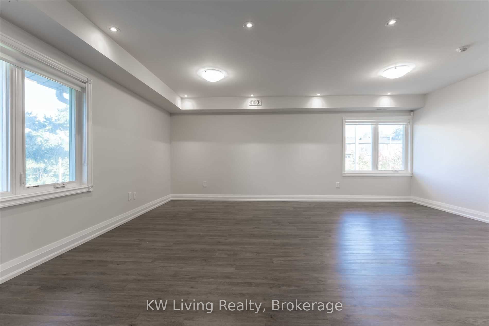 Unit 4 - 64 Overton Crescent, North York 4