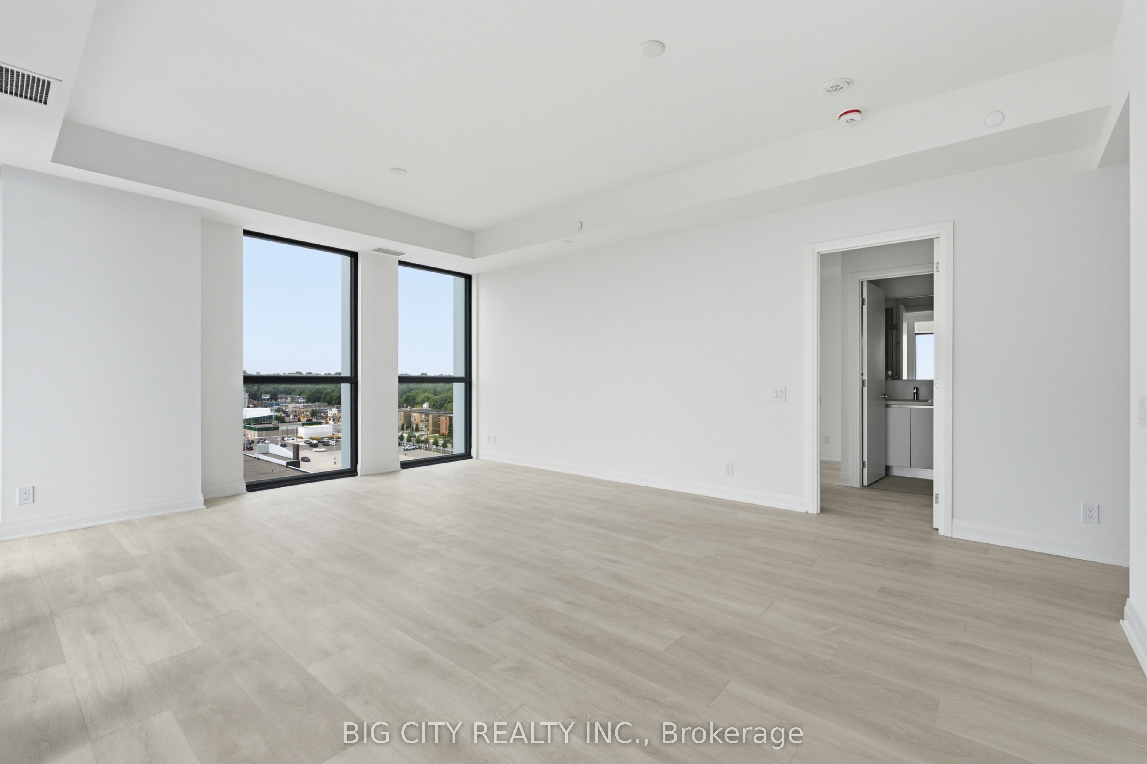 Unit 1002 - 25 Frederick Todd Way, Toronto 4