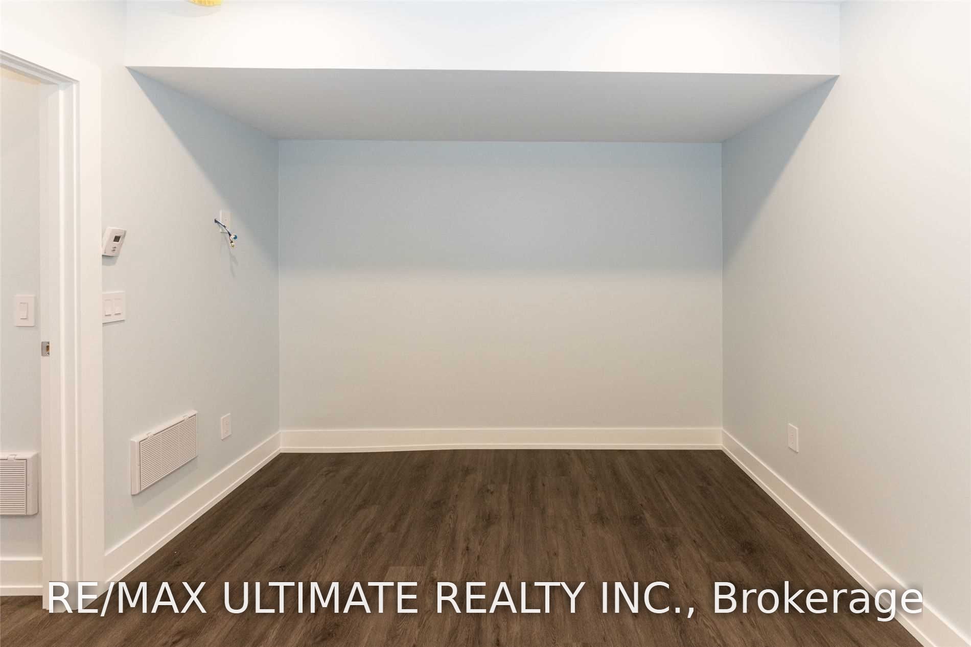 Unit Apt 1 - 248 Wilmington Avenue, North York 4