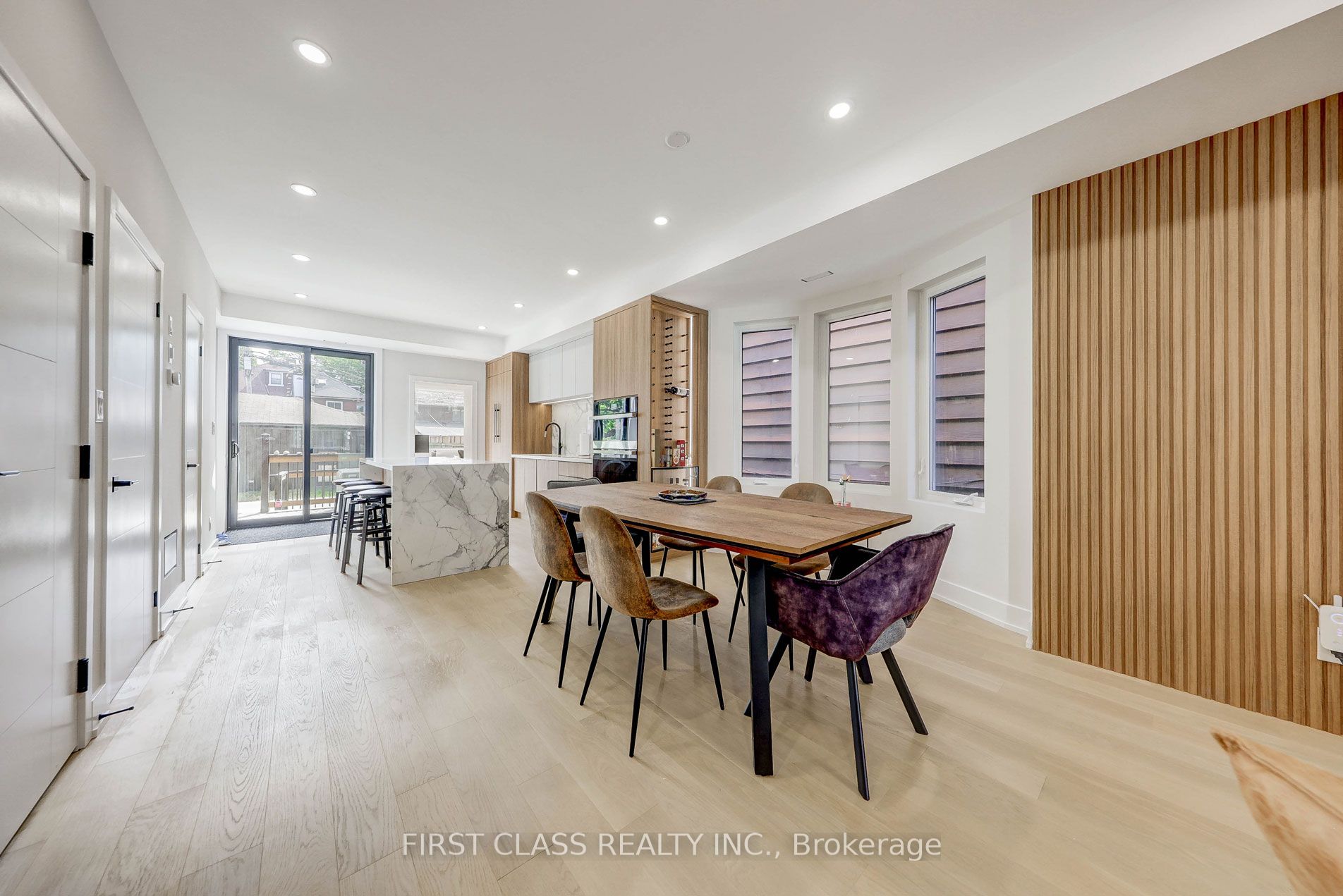 431 Roxton Road, Toronto 5