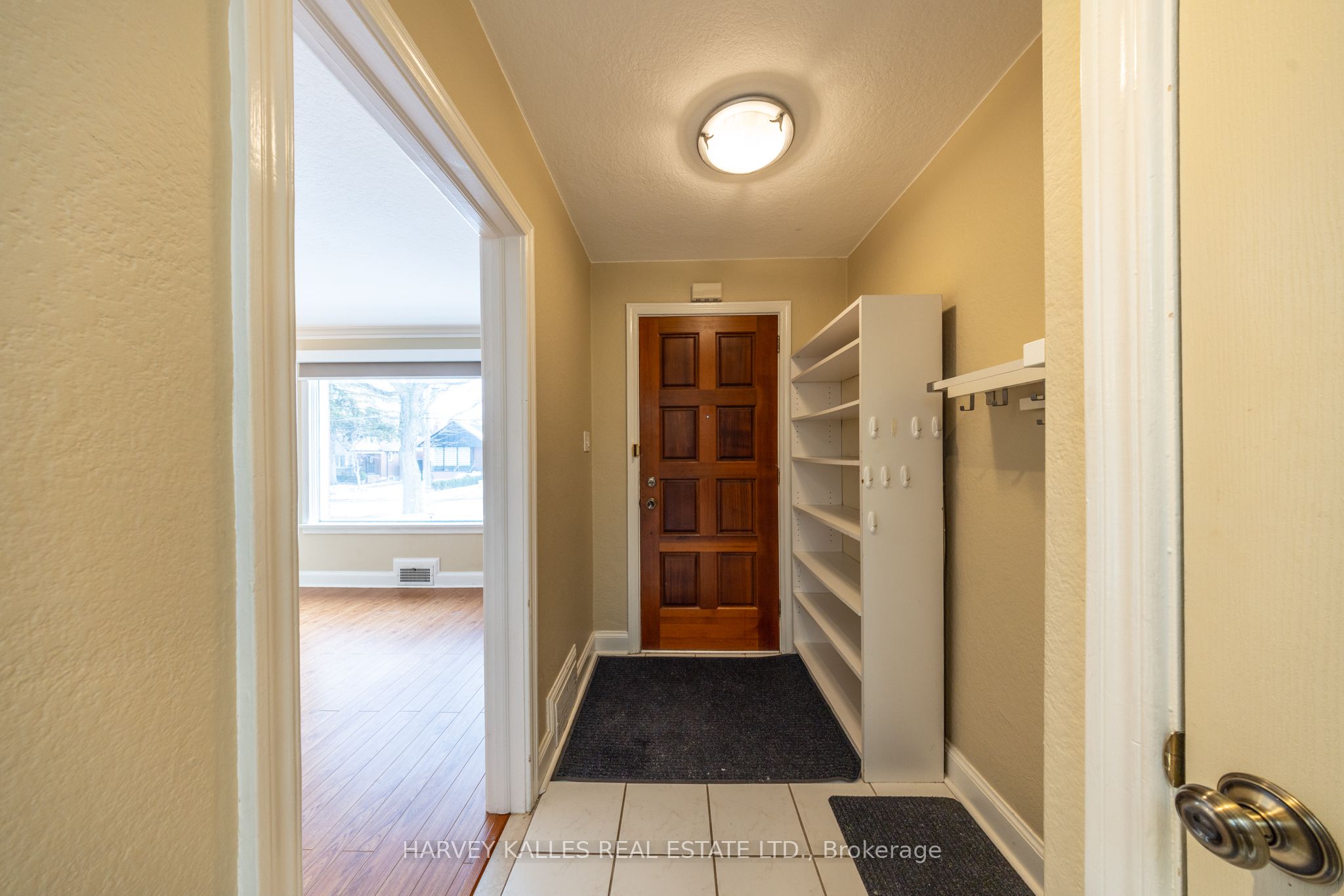 Unit Main - 222 Joicey Boulevard, Toronto 3