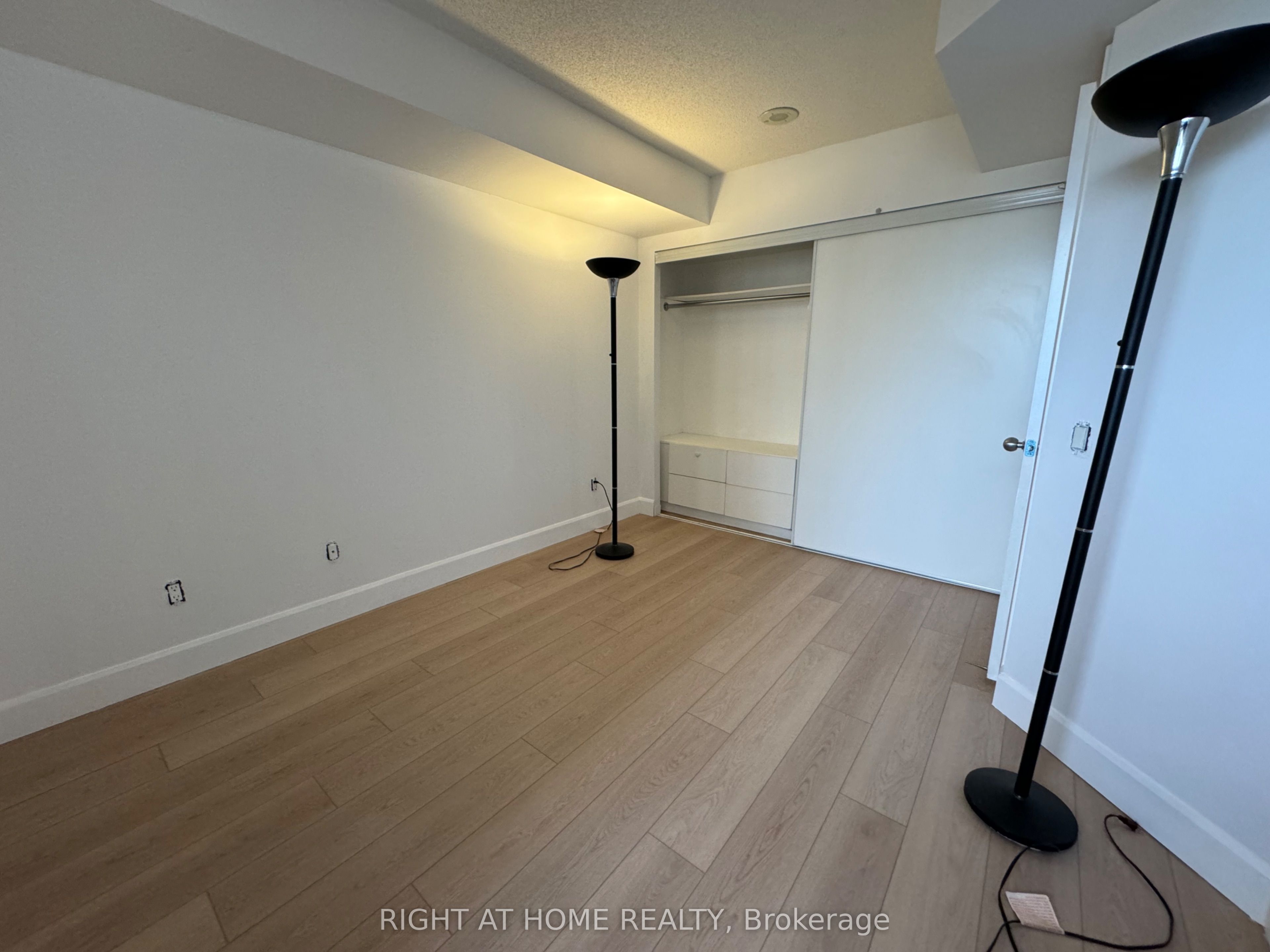 Unit 2015 - 153 Beecroft Road, North York 2