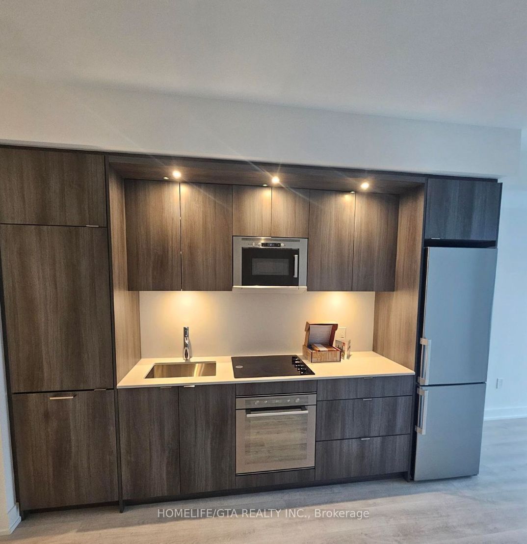 Unit 3006 - 30 Inn On The Park Drive, North York 3