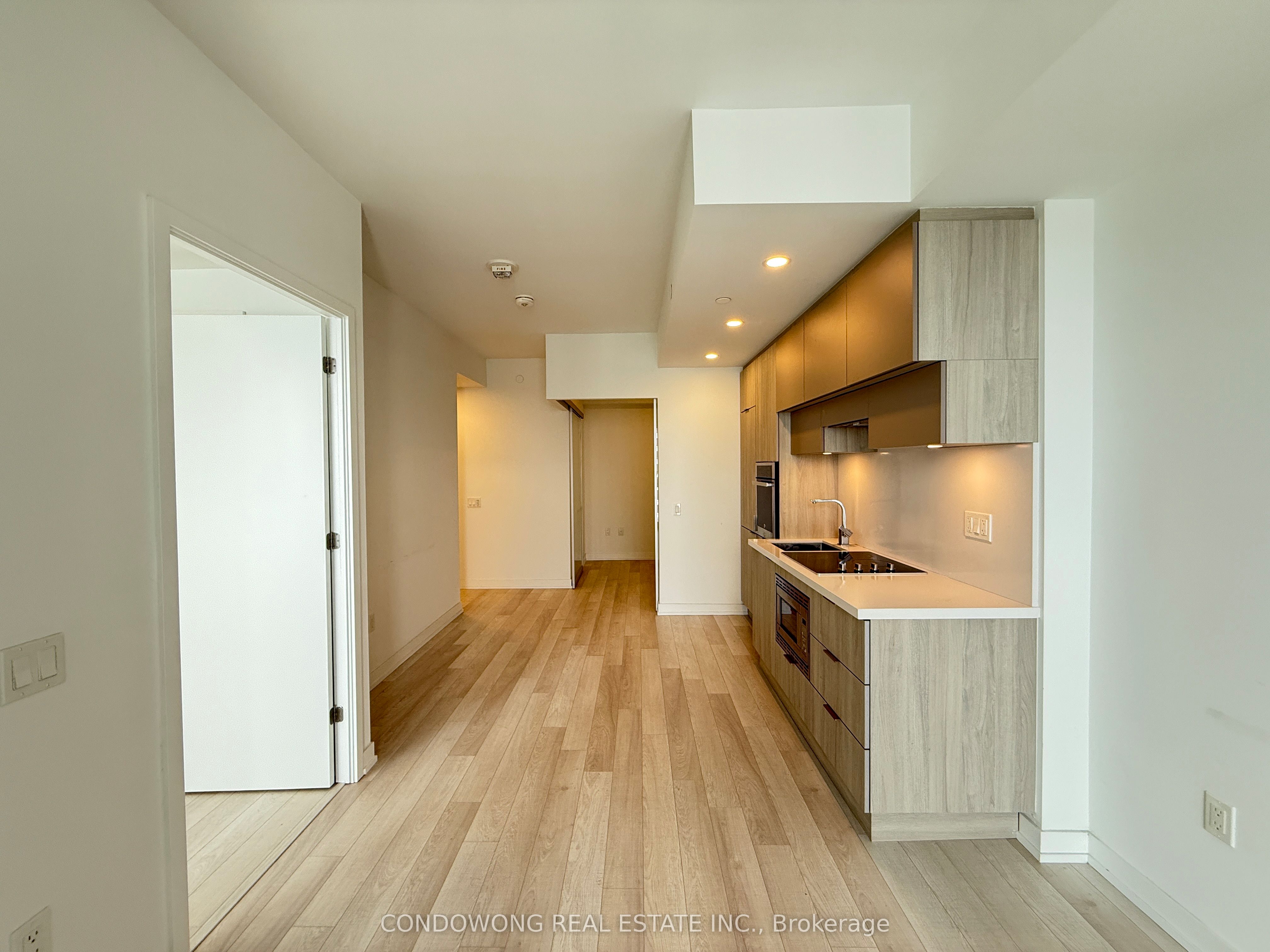 Unit 2901 - 39 Roehampton Avenue, Toronto 4