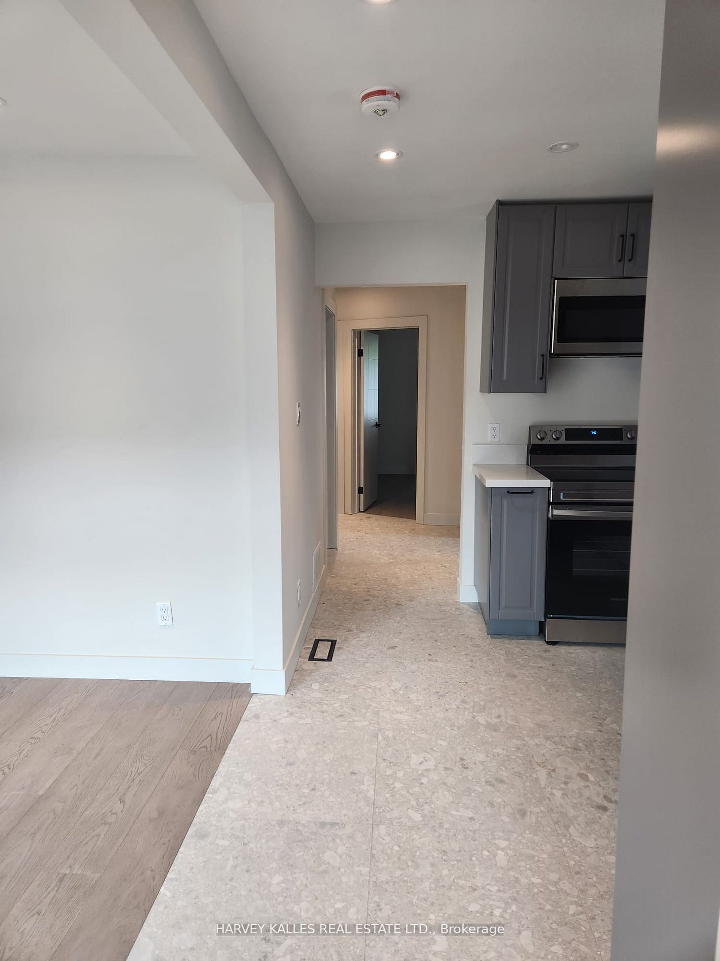 Unit Main - 88 McAllister Road, North York 4