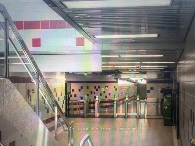 (Address not available), North York 3