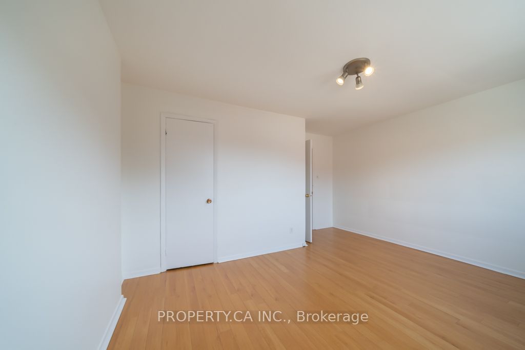 Unit 2-3 - 281 Augusta Avenue, Toronto 3