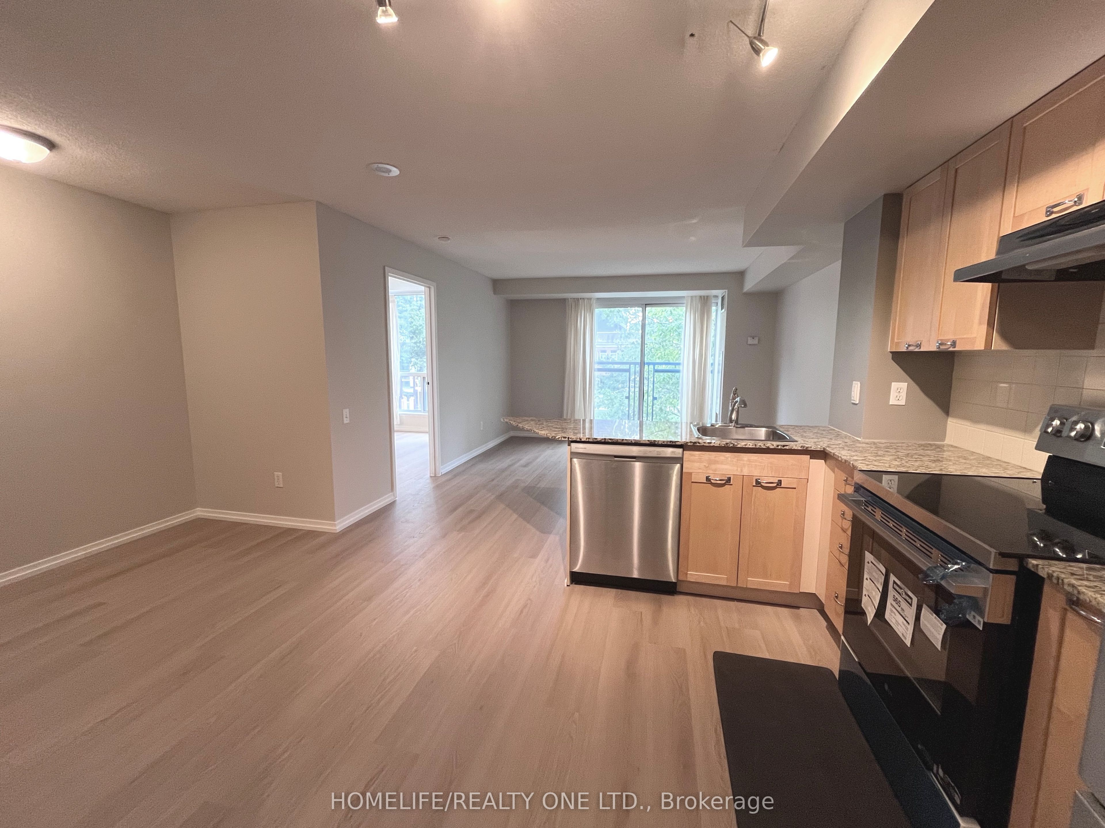 Unit 206 - 75 Dalhousie Street, Toronto 5