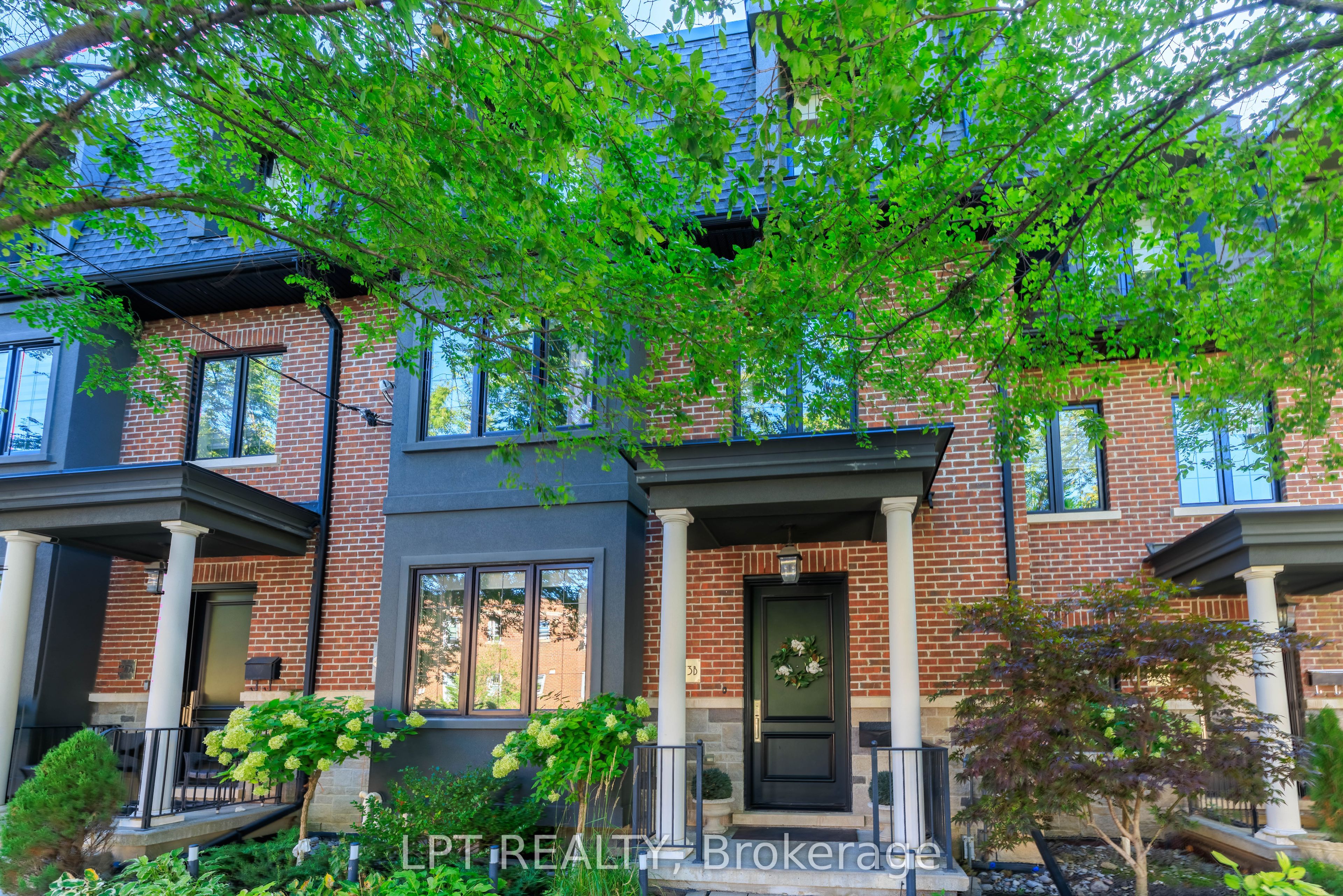 73B Rumsey Road, Toronto 4