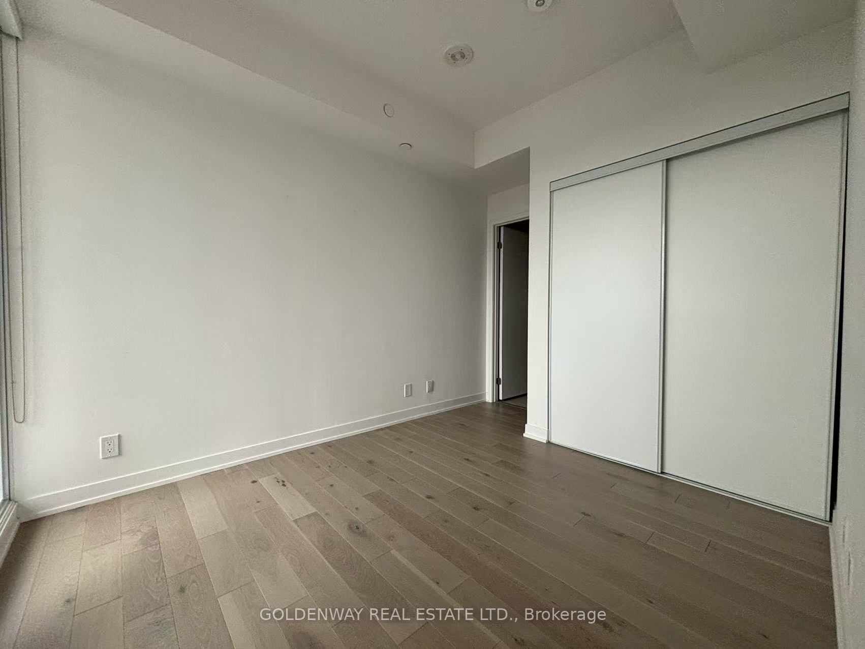 Unit 1008 - 15 Holmes Avenue, North York 5