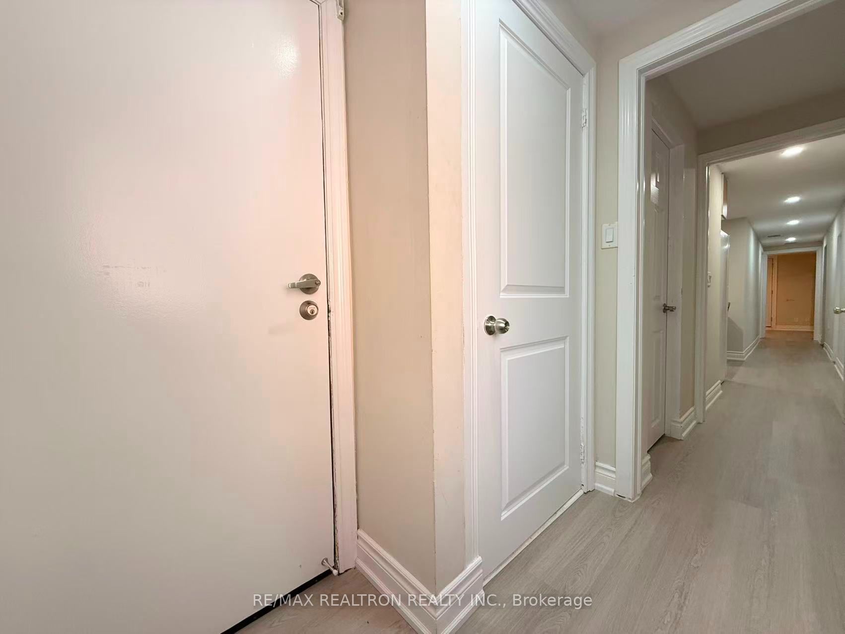 Unit Lower - 34 James Gray Drive, North York 3