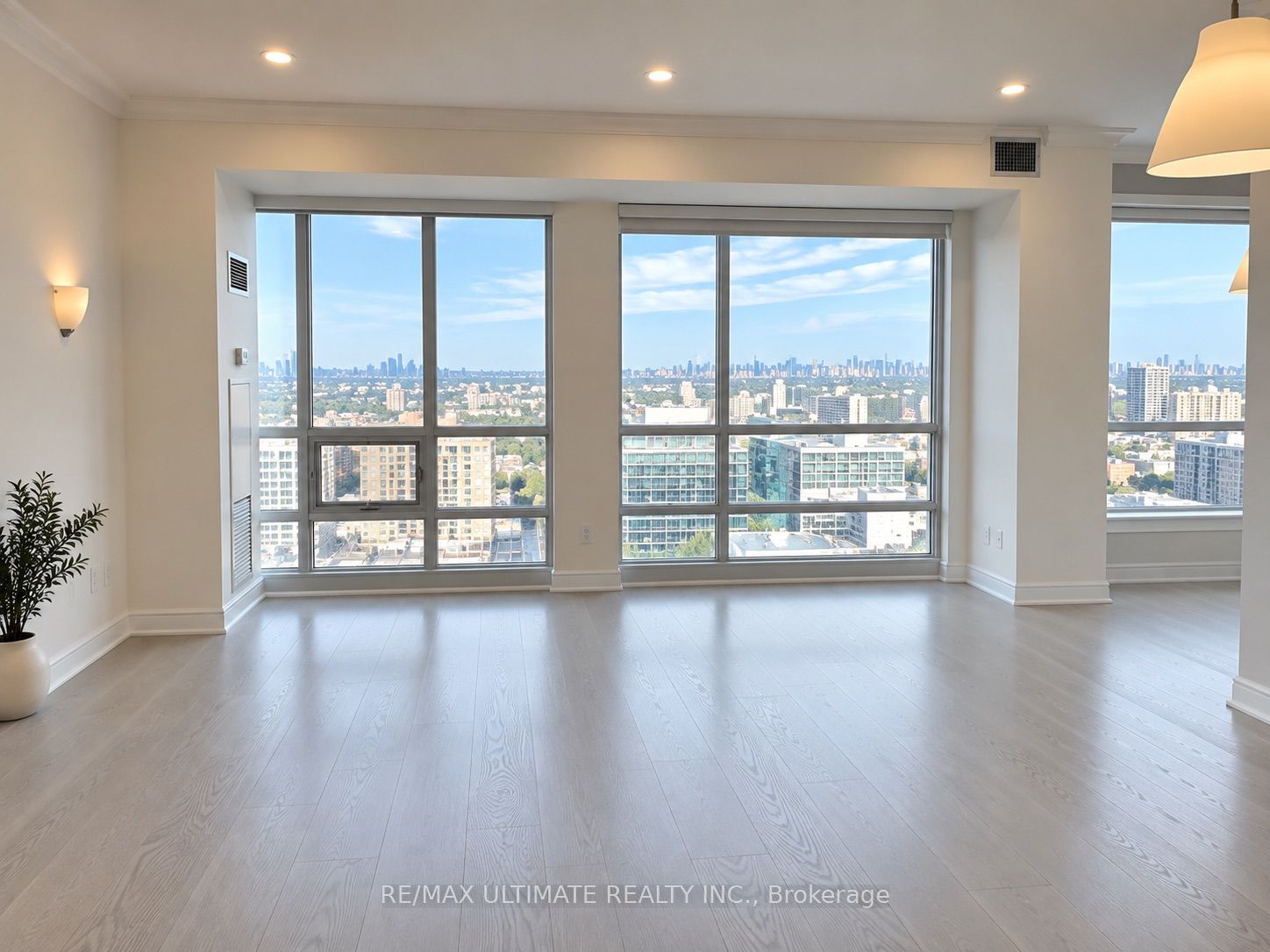 Unit 4212 - 761 Bay Street, Toronto 2