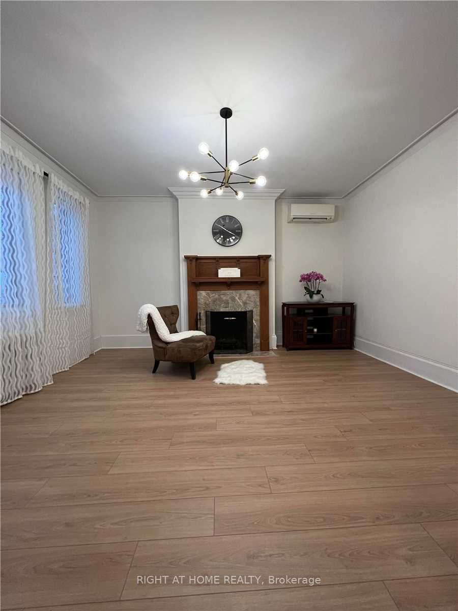Unit 5 - 291 Ontario Street, Toronto 4