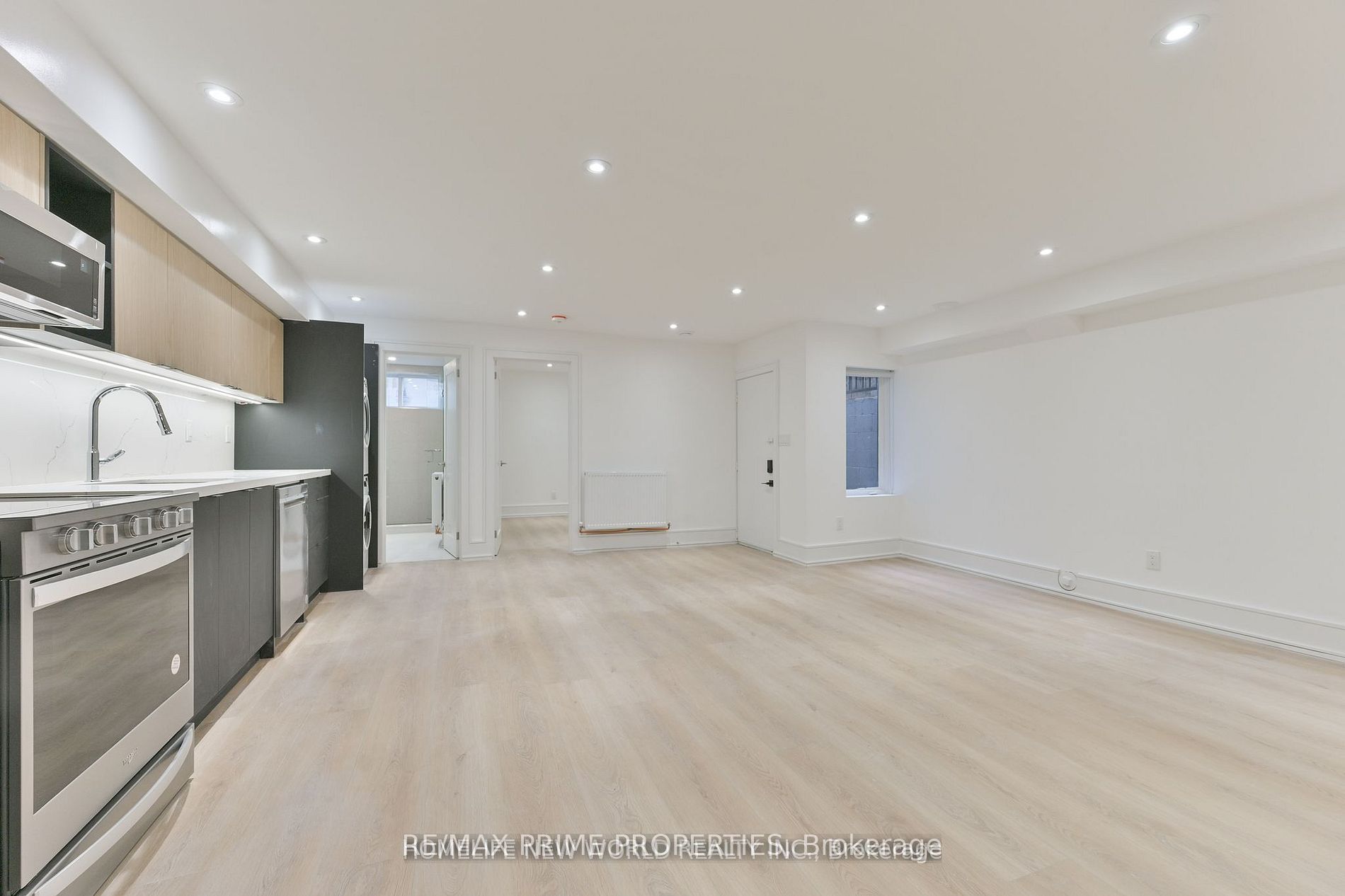 Unit Lower - 995 Dufferin Street, Toronto 3