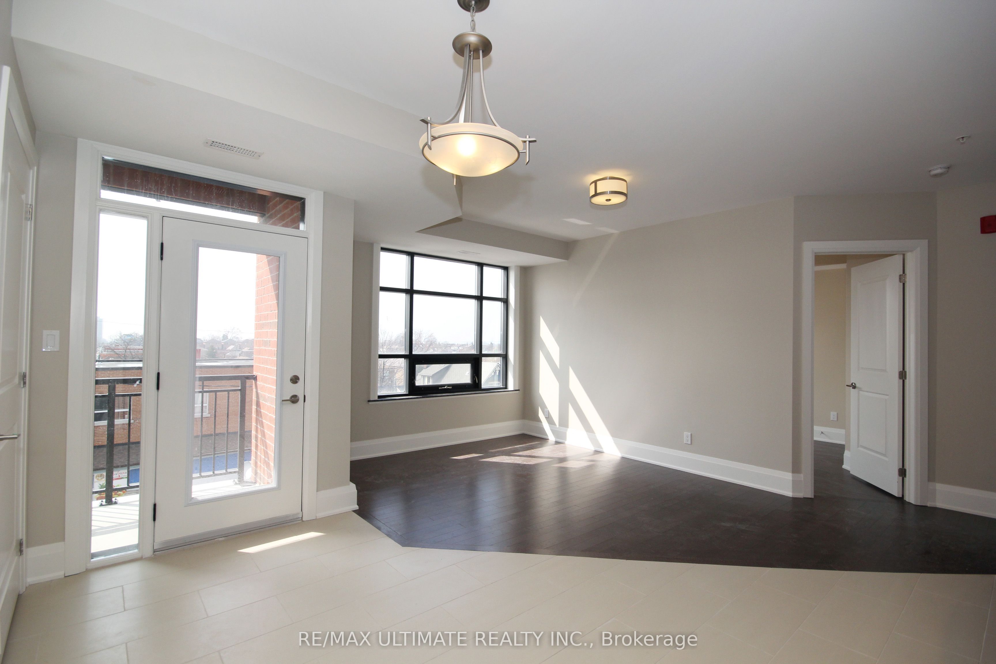 Unit 202 - 458 Oakwood Avenue, Toronto 5