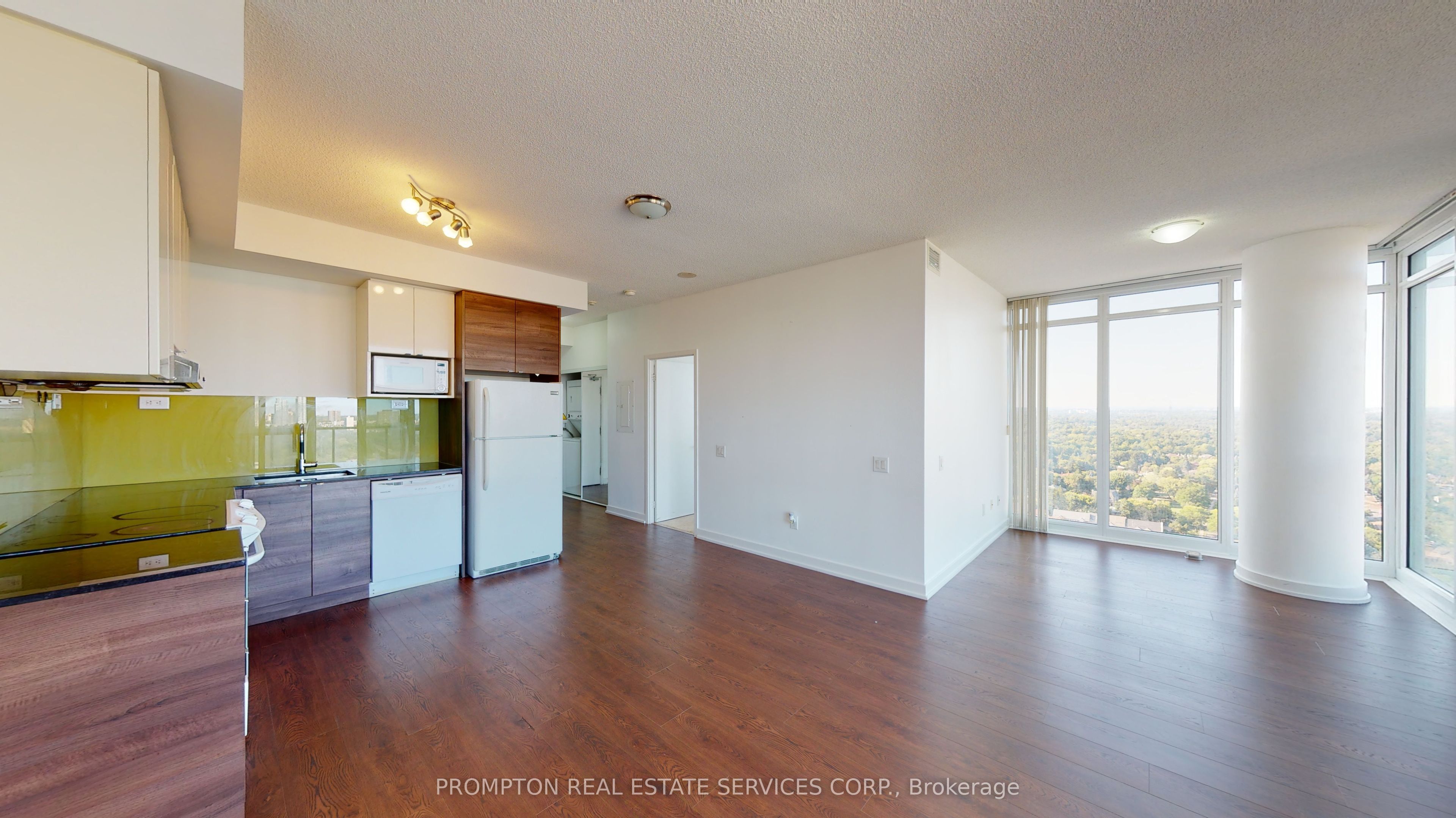 Unit 2901 - 121 Mcmahon Drive, North York 4