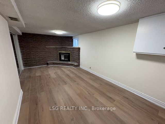 Unit Lower - 268 Pleasant Avenue, North York 2
