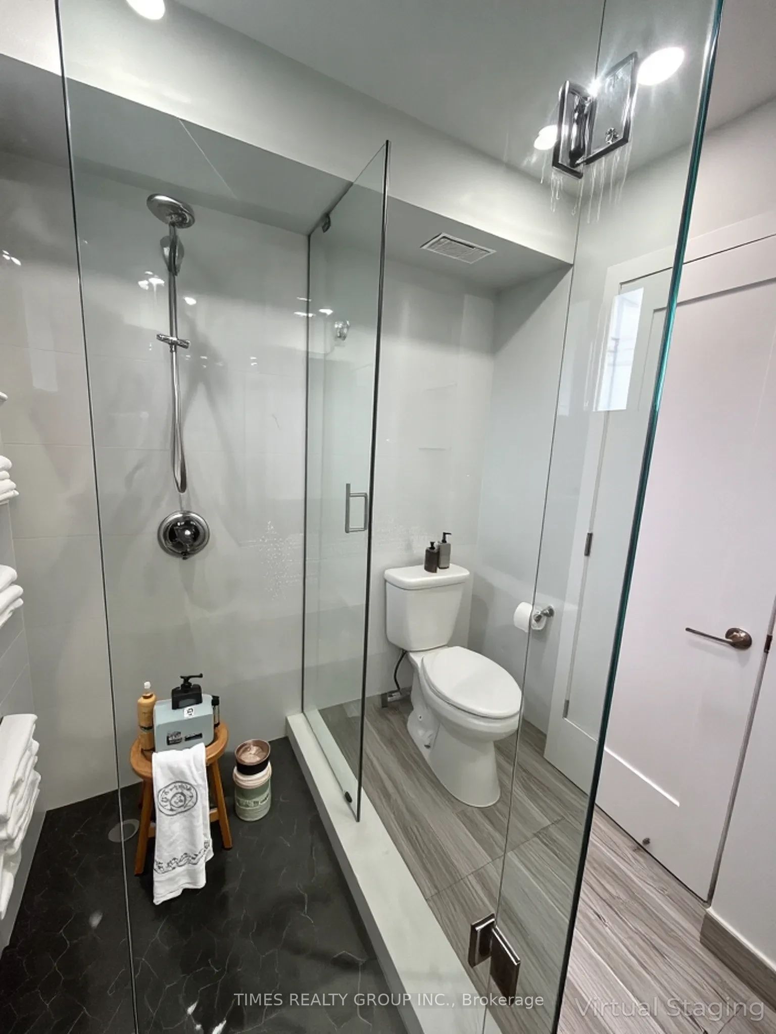 Unit 508 - 15 Walmer Road, Toronto 3