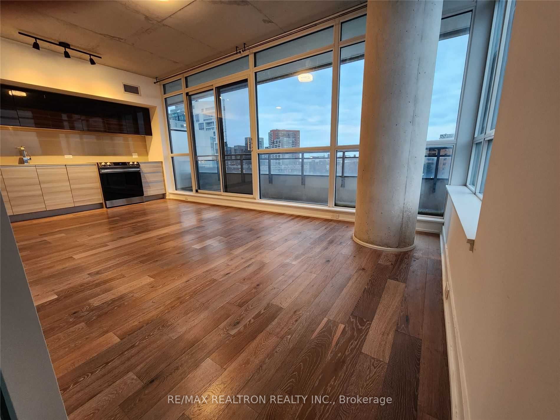 Unit 607 - 20 Minowan Miikan Lane, Toronto 3