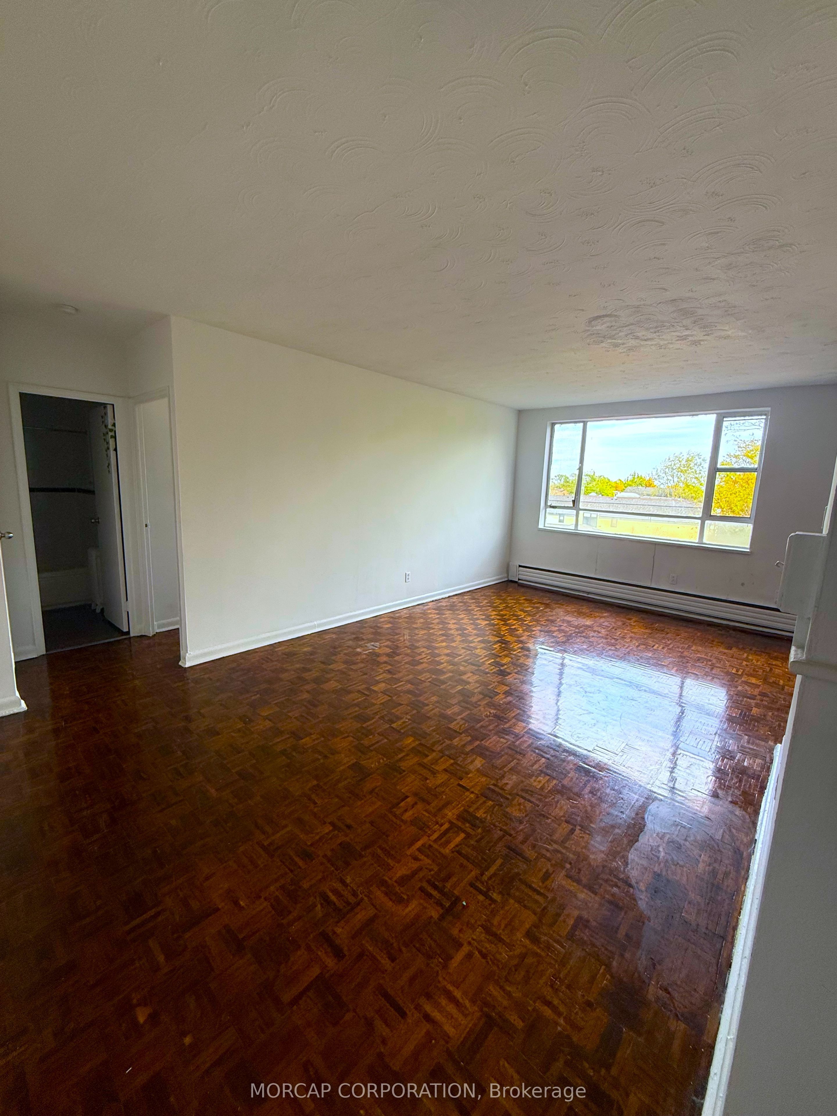 Unit 508 - 2895 Bathurst Street, Toronto 3