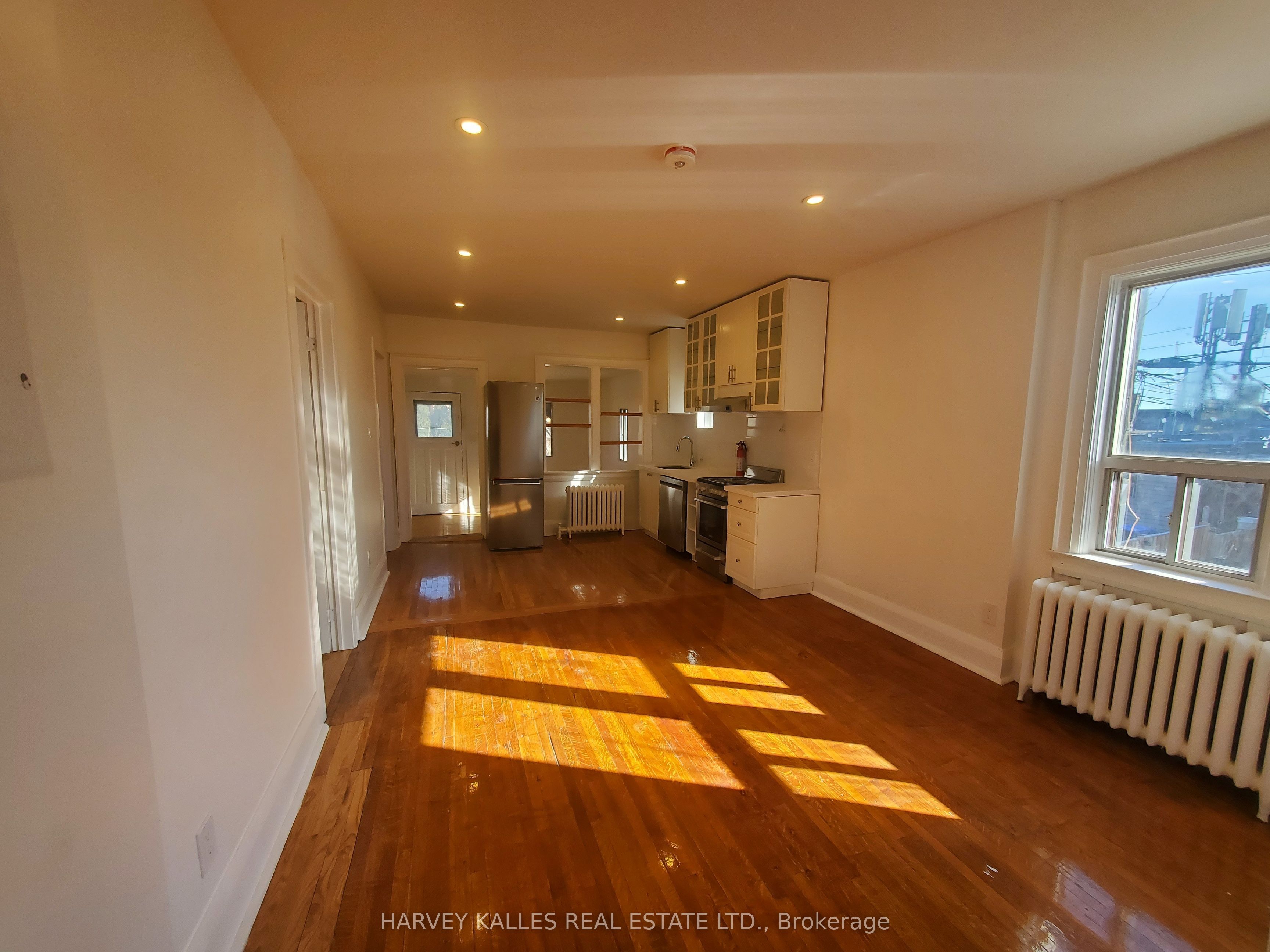 Unit 2 - 15 Alberta Avenue, Toronto 4