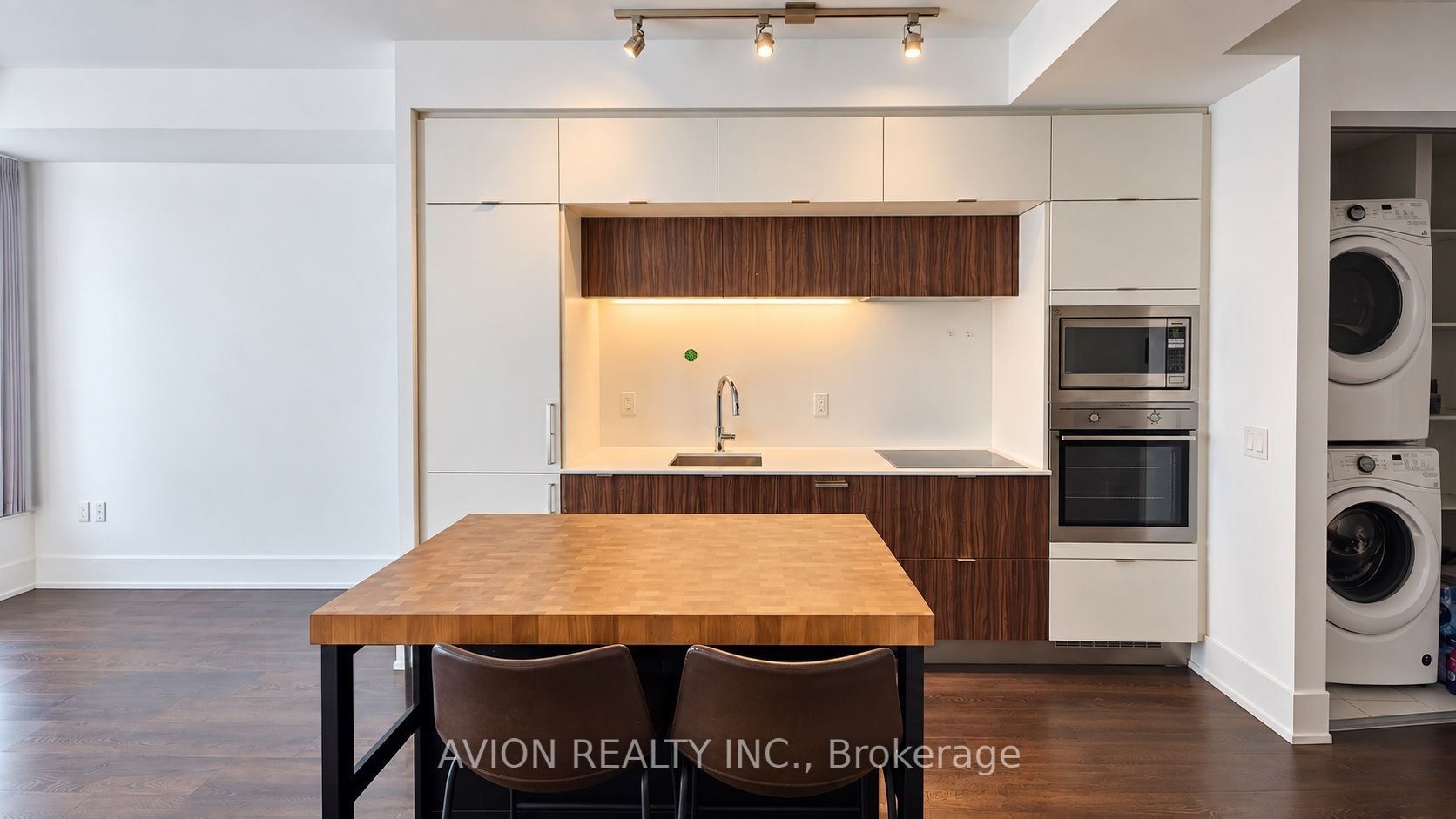 Unit 3008 - 10 York Street, Toronto 2