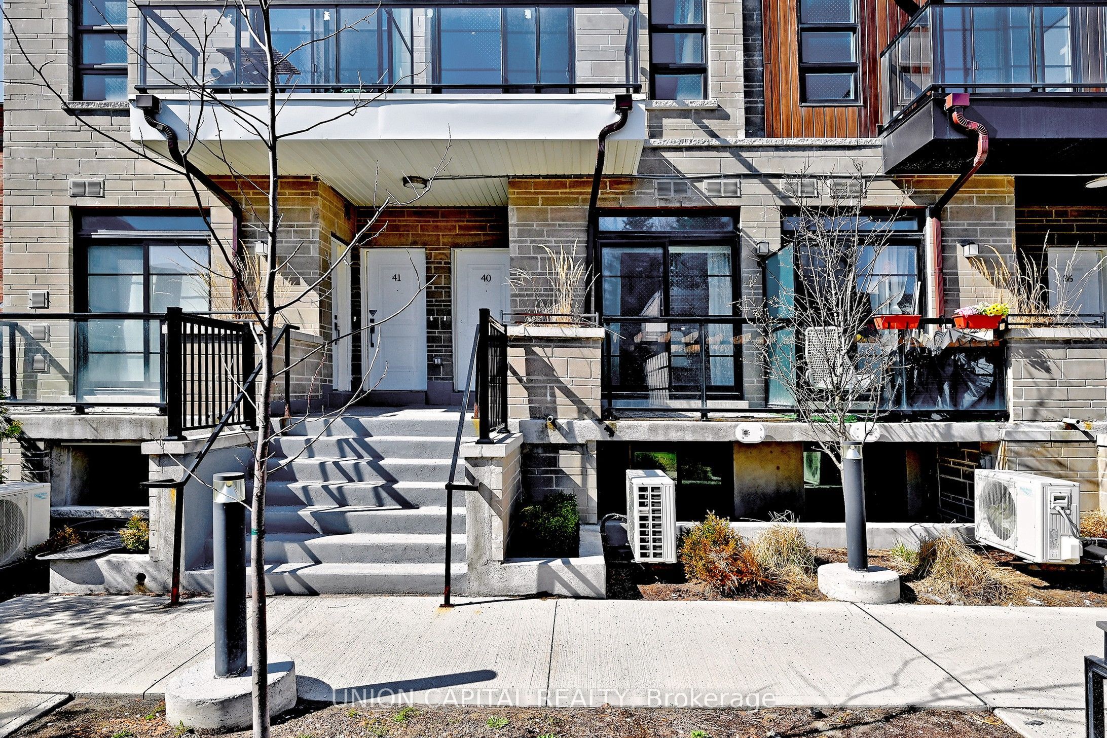Unit 39 - 57 Finch Avenue W, North York 3