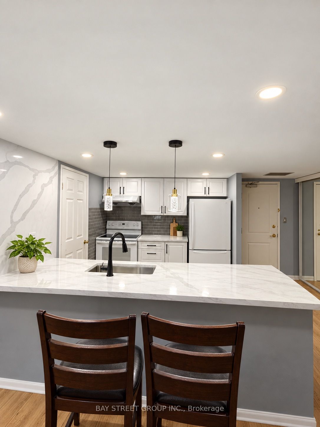 Unit Ph7 - 701 King Street W, Toronto 2