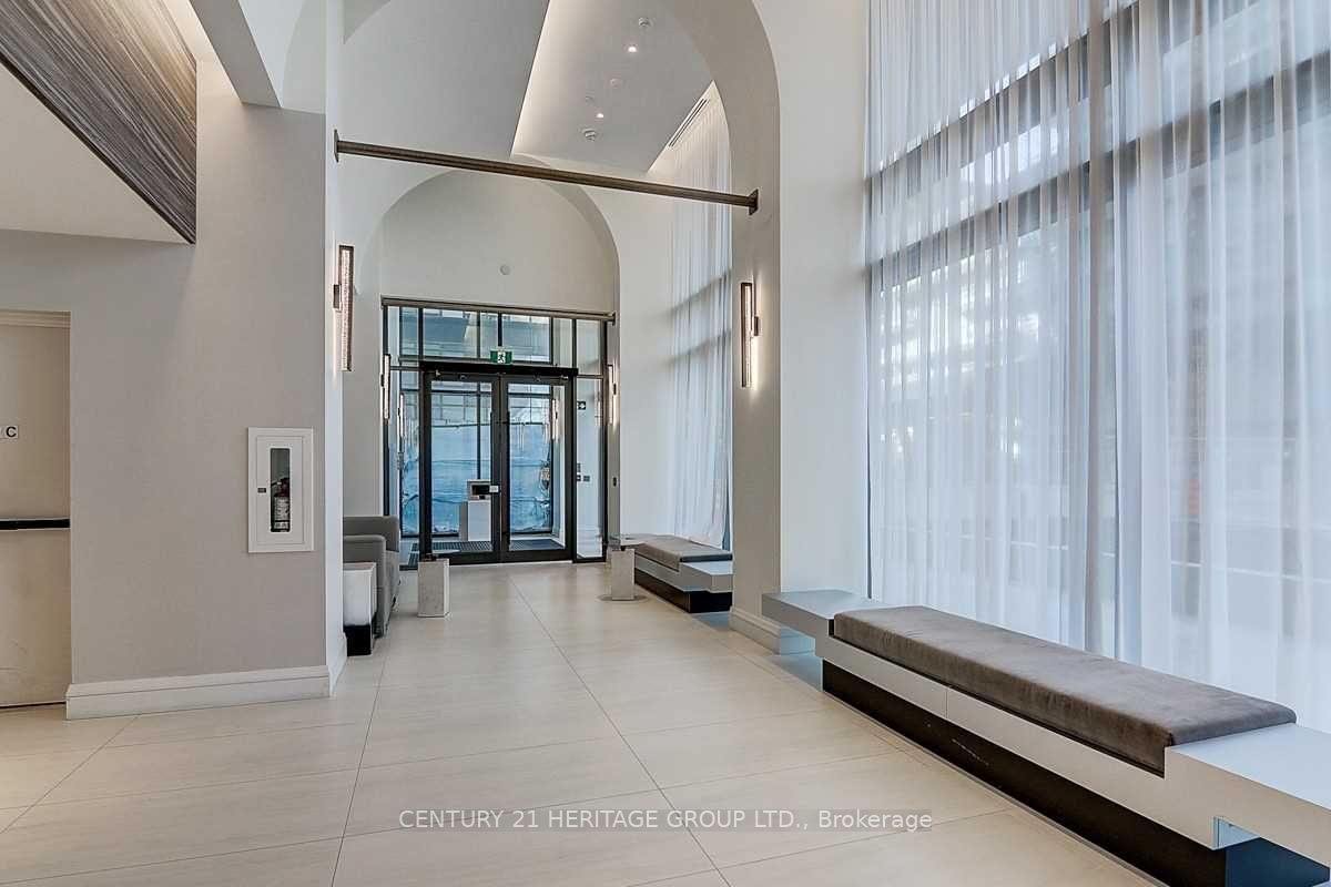 Unit 3609 - 39 Roehampton Avenue, Toronto 4