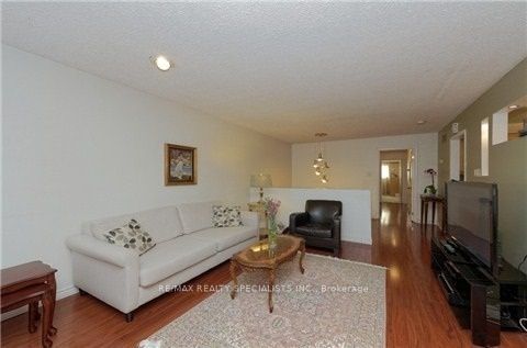 Unit Upper - 290 Mcnicoll Avenue, North York 2