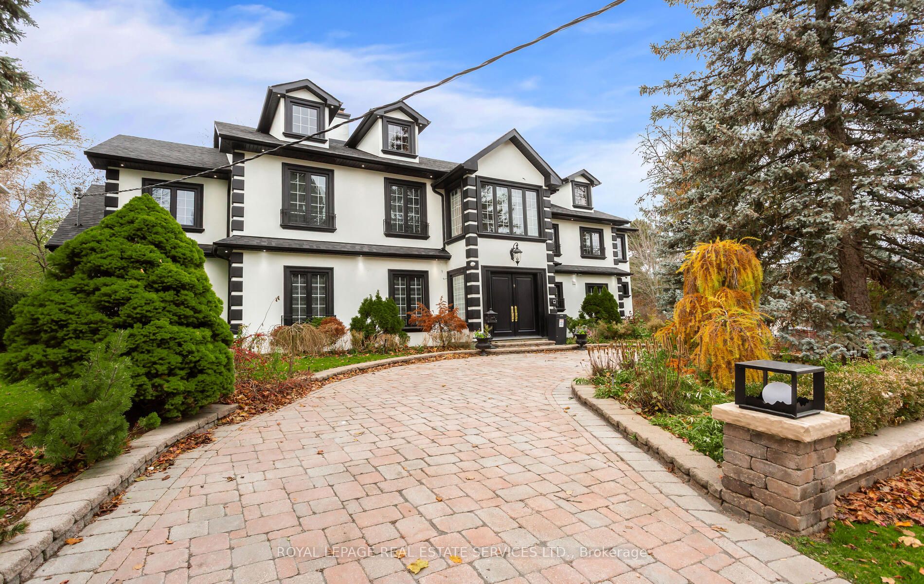 197 The Bridle Path, North York 2