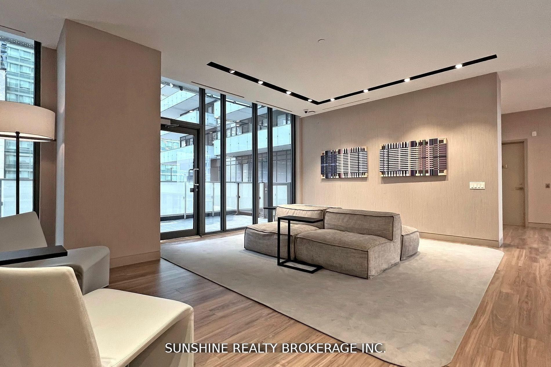 Unit 606 - 25 Richmond Street, Toronto 3