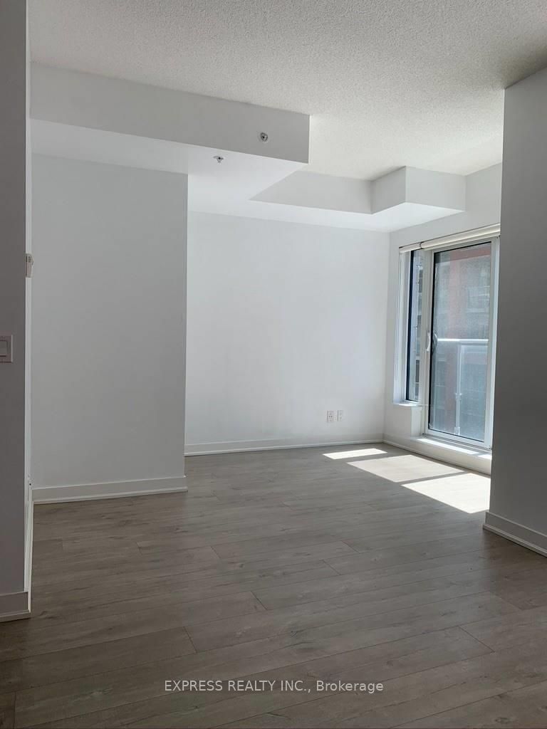 Unit 320 - 30 Nelson Street, Toronto 4