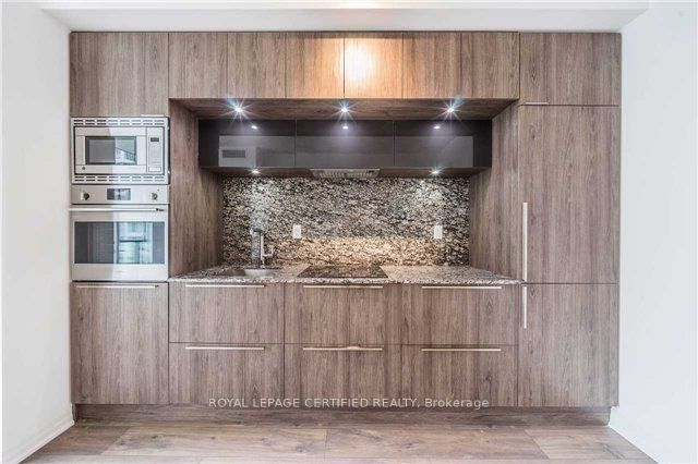 Unit 2211 - 88 Blue Jays Way, Toronto 2
