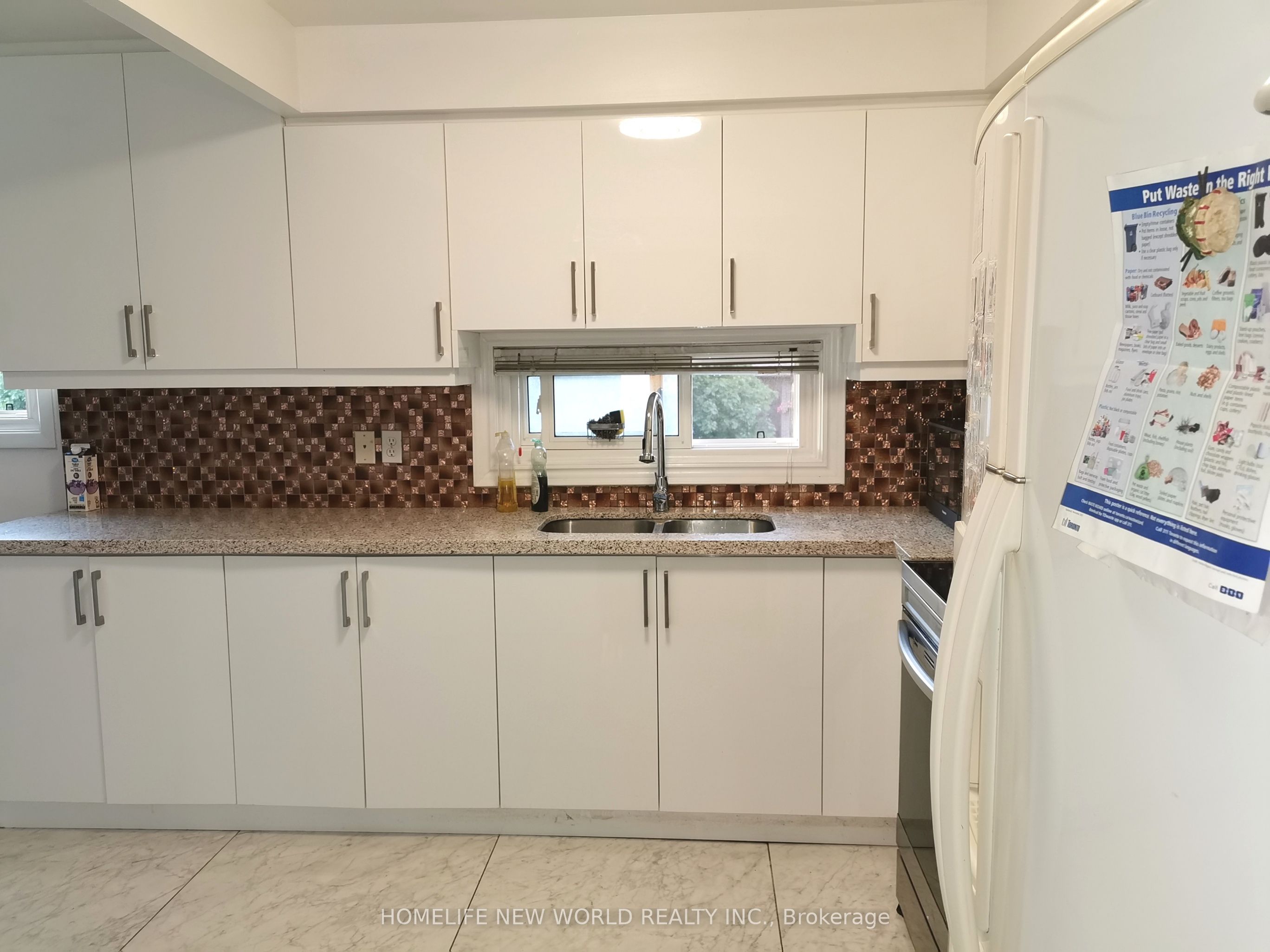 Unit Master bedroom - 25 Picola Court, North York 2