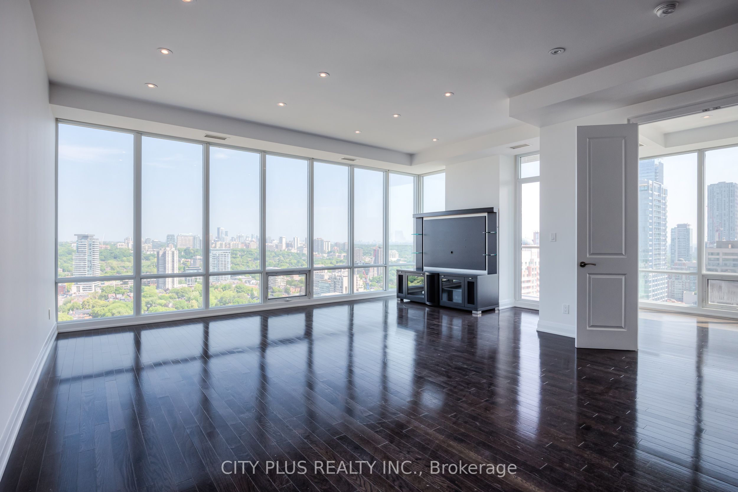 Unit 2804 - 1 Bedford Road, Toronto 2