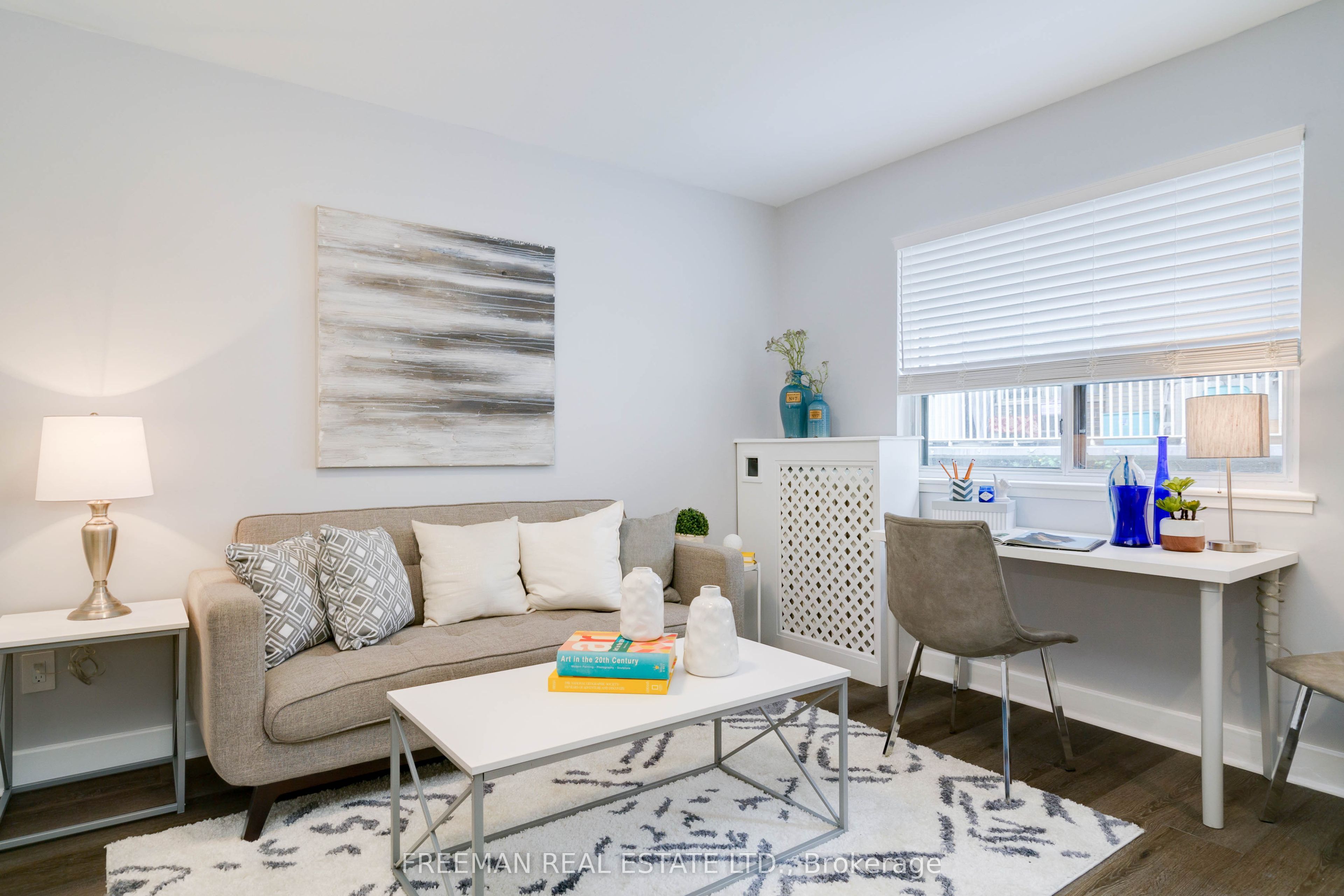 Unit 304 - 214 Wellesley Street, Toronto 3