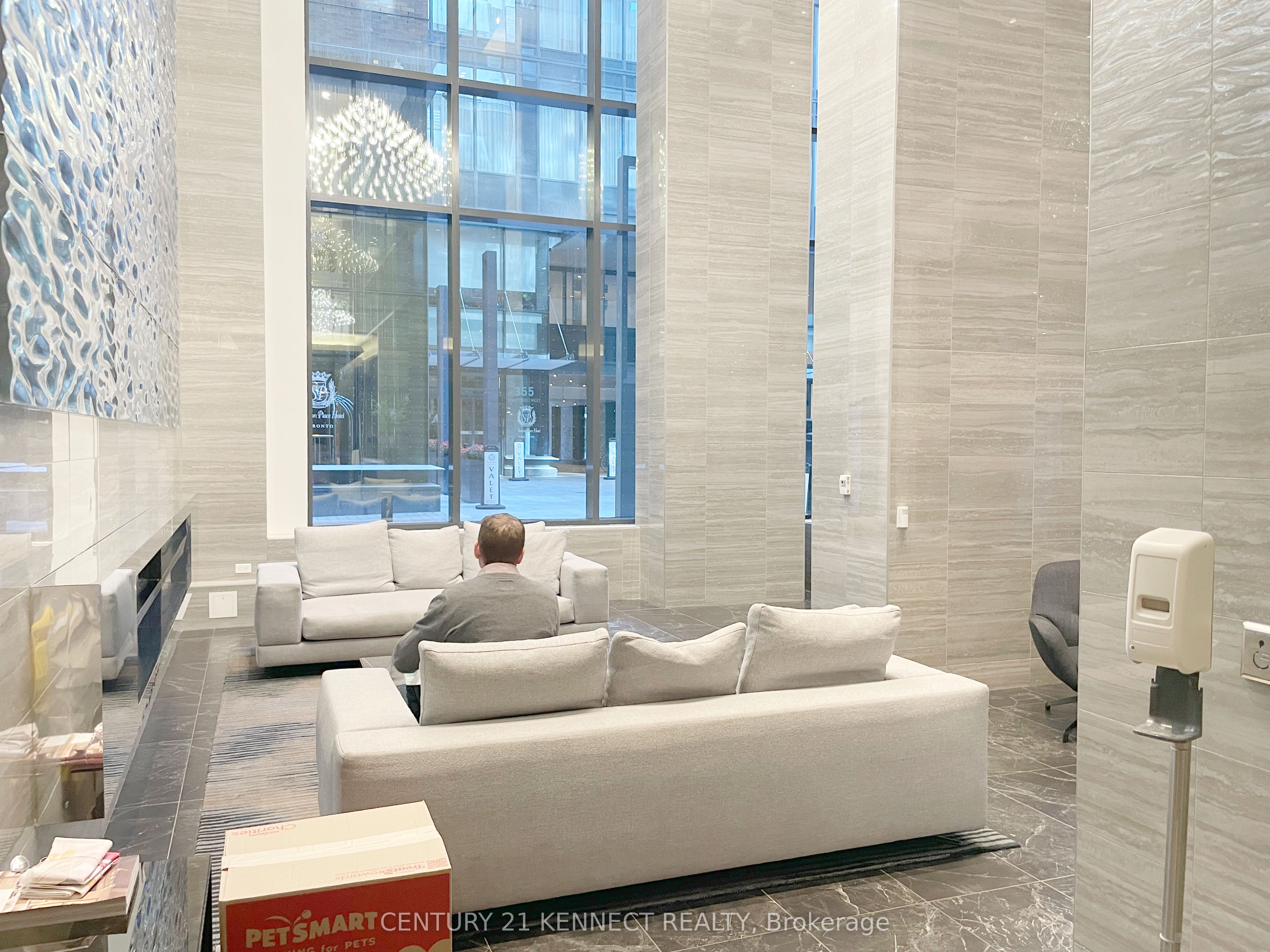 Unit 4309 - 115 Blue Jays Way, Toronto 2