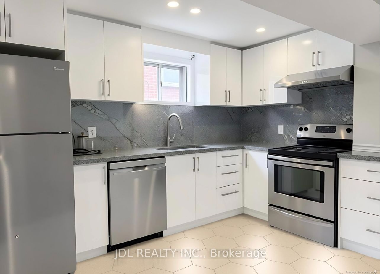 Unit kitchen main/2 beds bsmt - 13 Pawnee Ave Avenue, North York 2