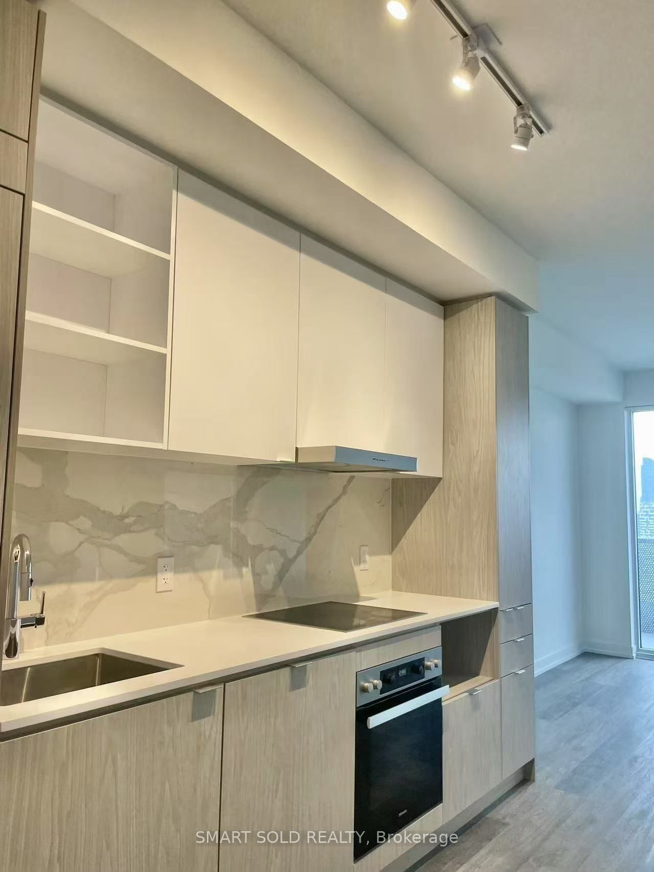 Unit 5502 - 55 cooper Street, Toronto 3