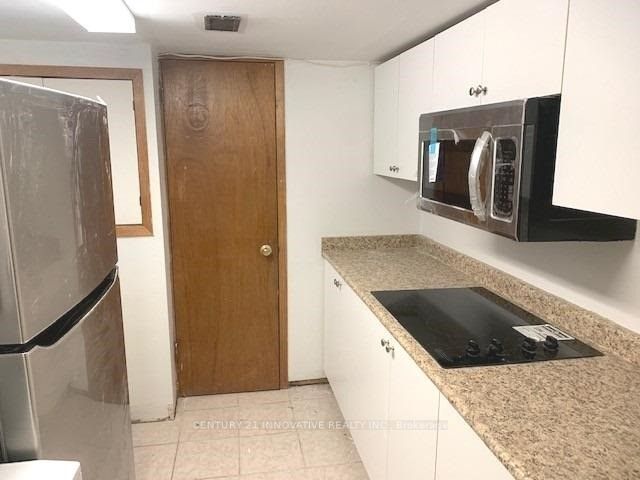 Unit Bsmt - 46 Medhurst Road, Toronto 3